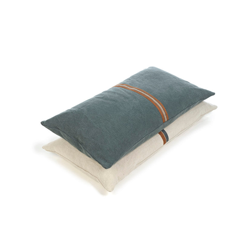 Atlas: Natural Pillow