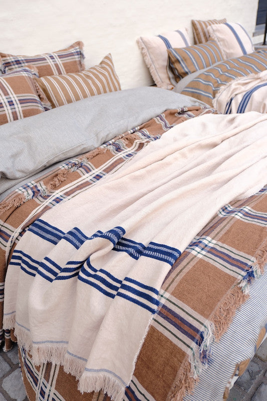 indigo stripe lifestyle piece de lin 2