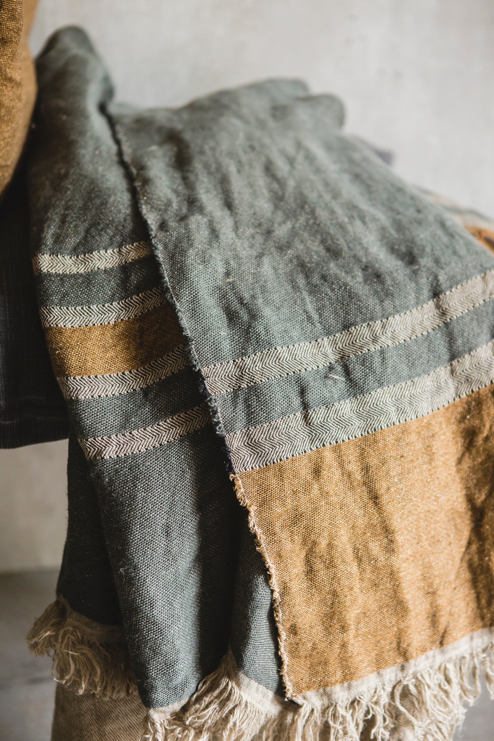 The Belgian Guest Towel Fouta 21.5"x25.5" Alouette  Set of 6