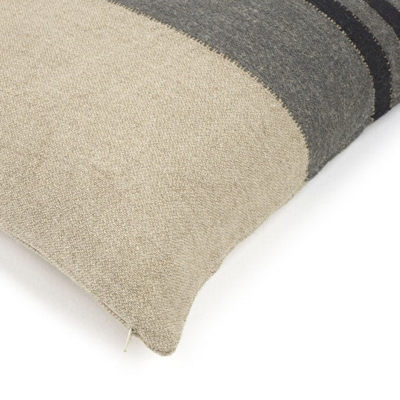 Black House Stripe: Pillow cover