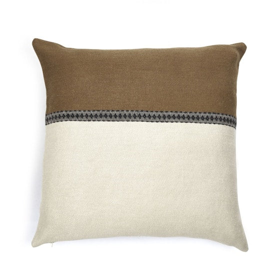 Etienne: Pillow cover