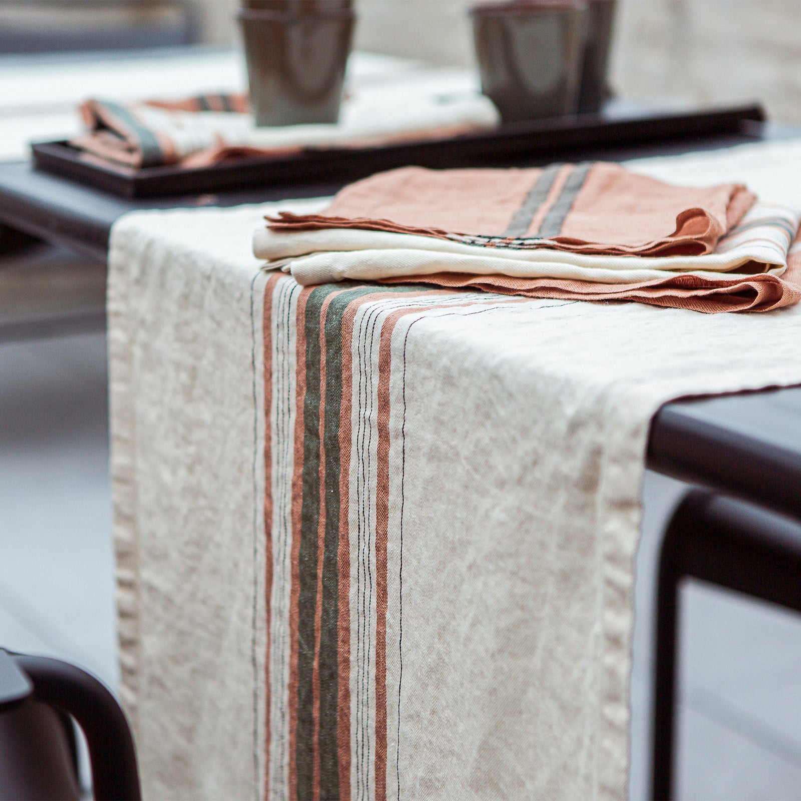 Gypsum-Striped - 0014 / Striped - 0015