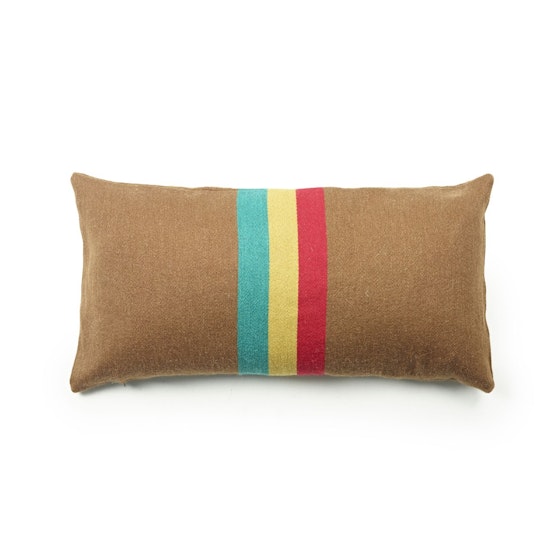 Manitoba: Pillow cover