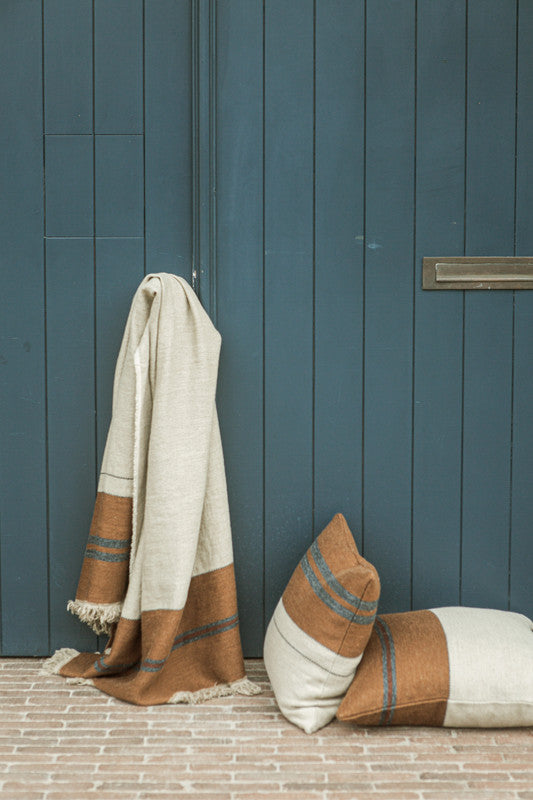 highland stripe - throw