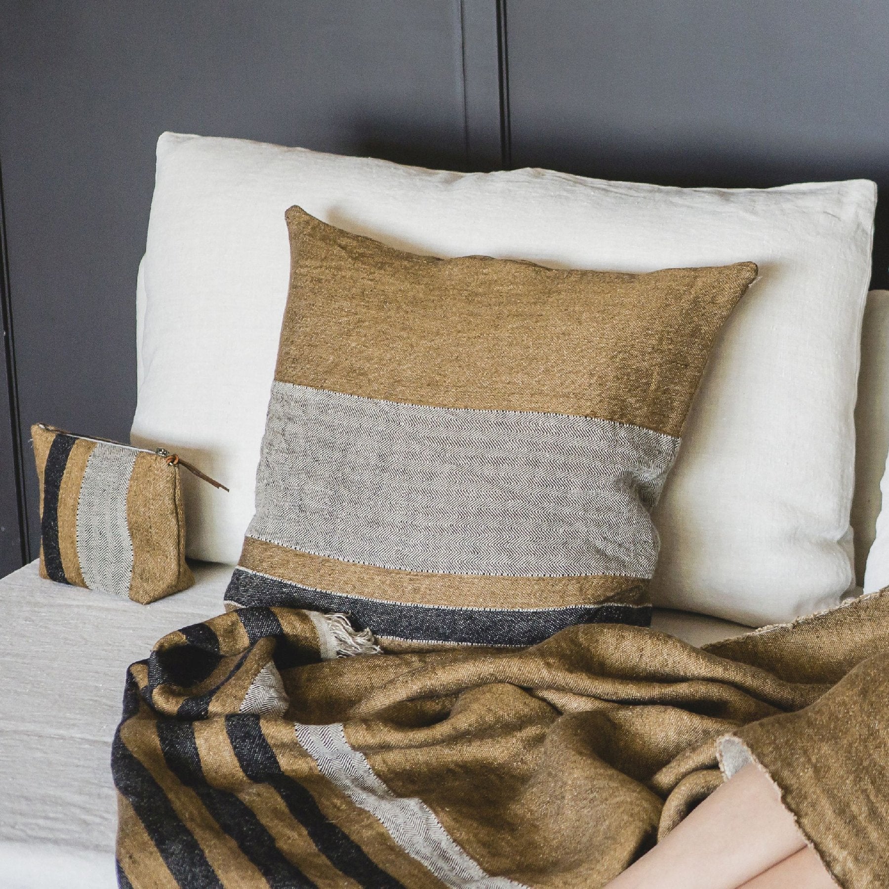 The Belgian Pillow: Pillow