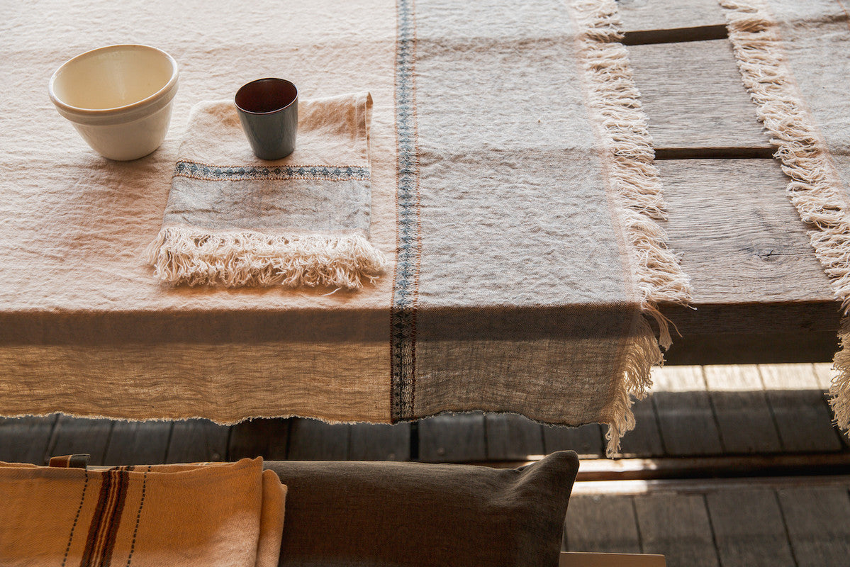 The Belgian Table Throw: Tablecloth