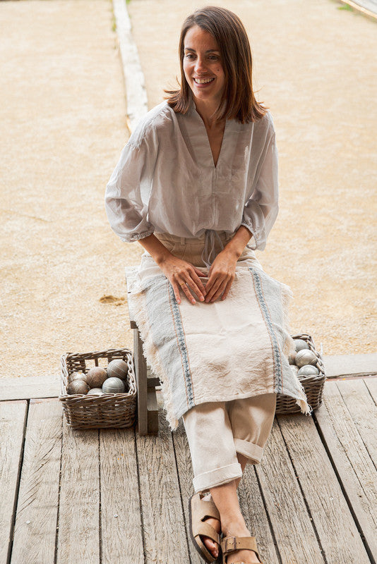 The Belgian Table Throw Loulida: Servet